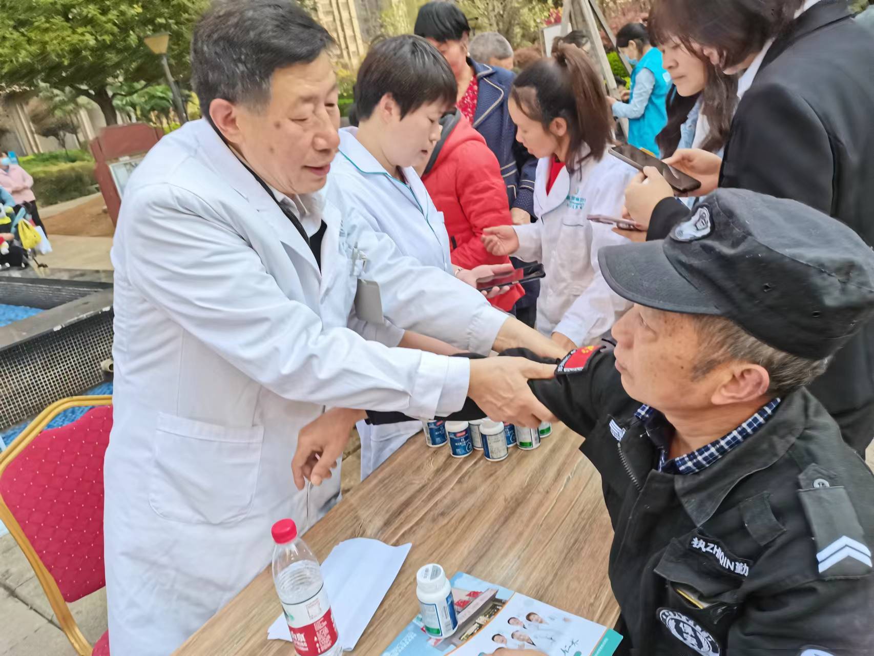 临海最新24小时高价回收医保长沙方法分析(最方便真实的临海长沙医废处理方法)